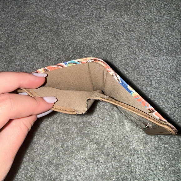 Relic Small Wallet - Picture 4 of 7